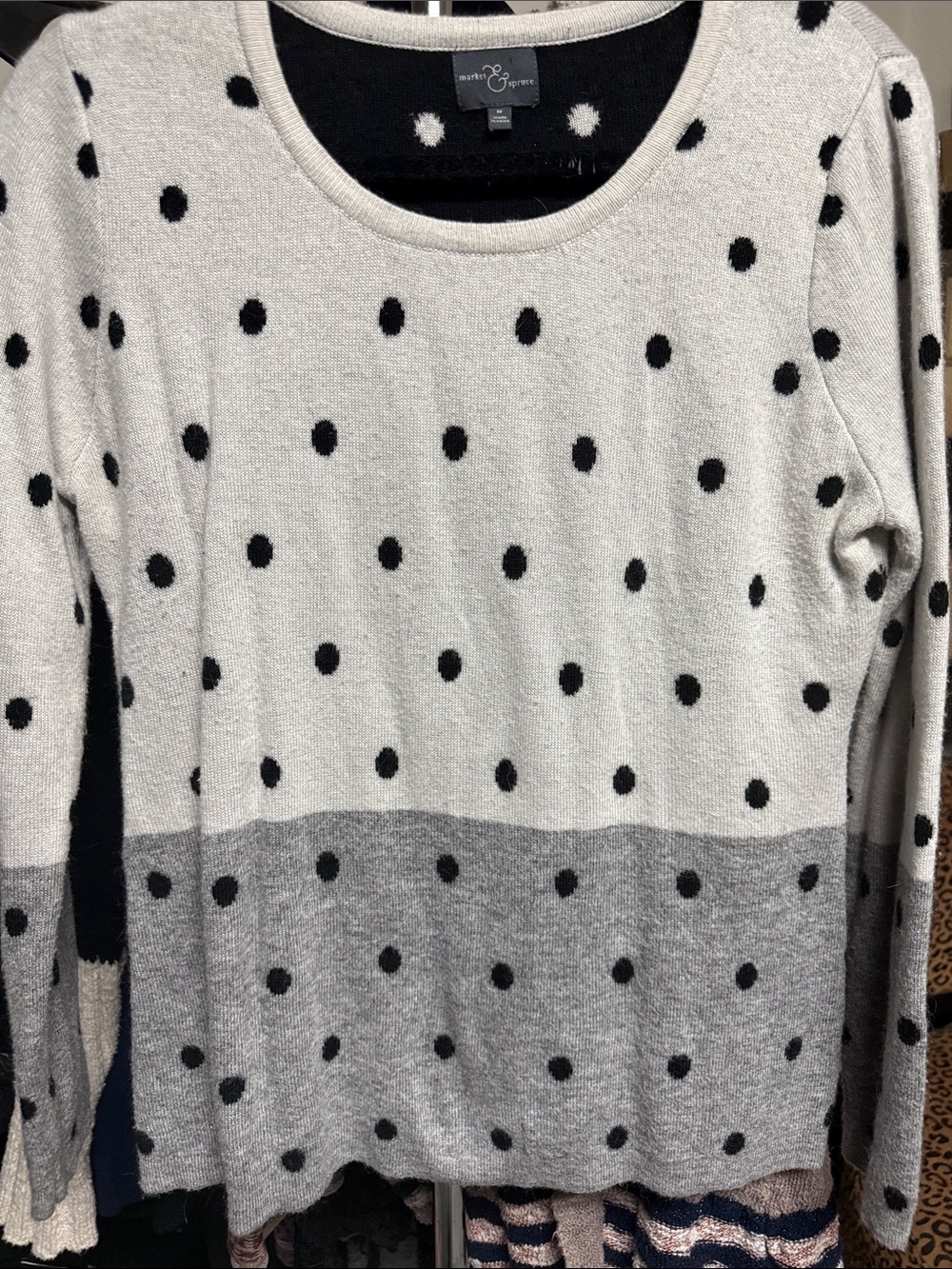 Market & Spruce” women’s size M grey and white Black Polka Dot Crewneck Sweater.